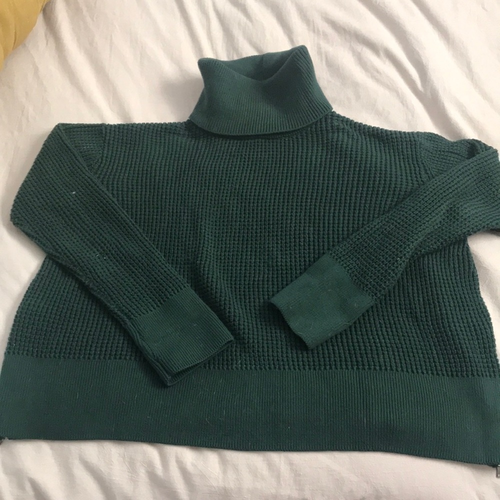 EUC Vetta convertible sweater mock neck green waffle S